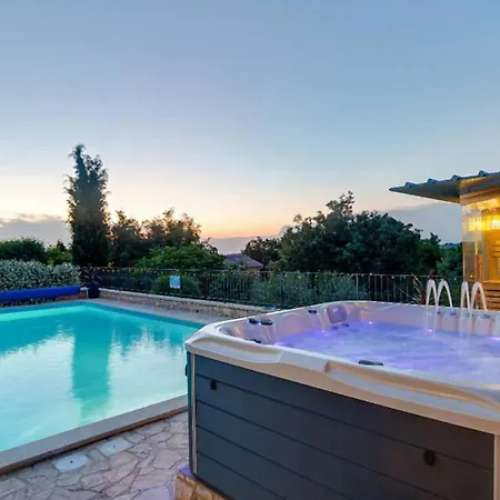 Villa Stupenda Dom wakacyjny *